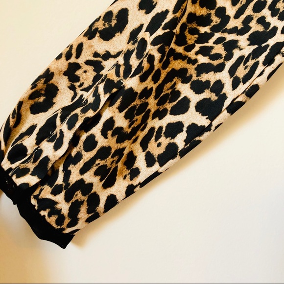 Zara Basic Leopard Print Button Blouse Small - Picture 8 of 11